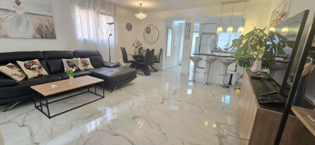 Semi-Detached House Torrevieja Alicante - image 2