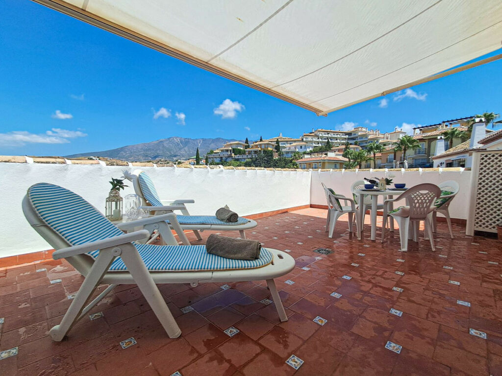 Detached Villa Mijas Costa Málaga - image 2