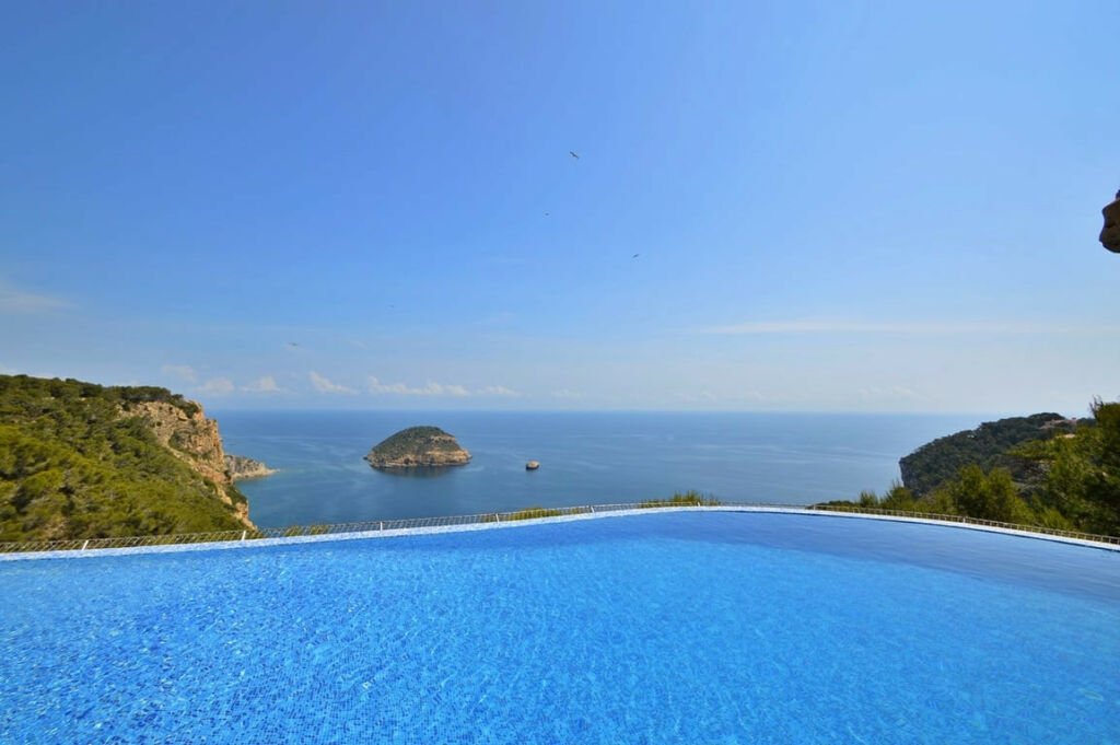 Detached Villa Javea Alicante - image 2