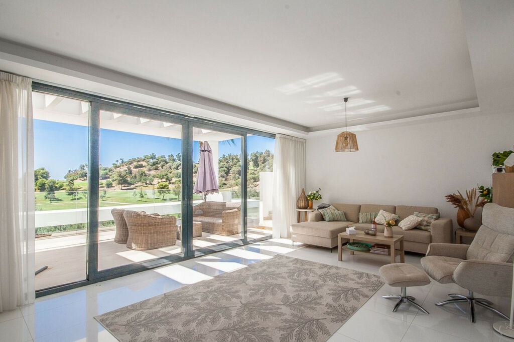 Penthouse Duplex Atalaya Málaga - image 2