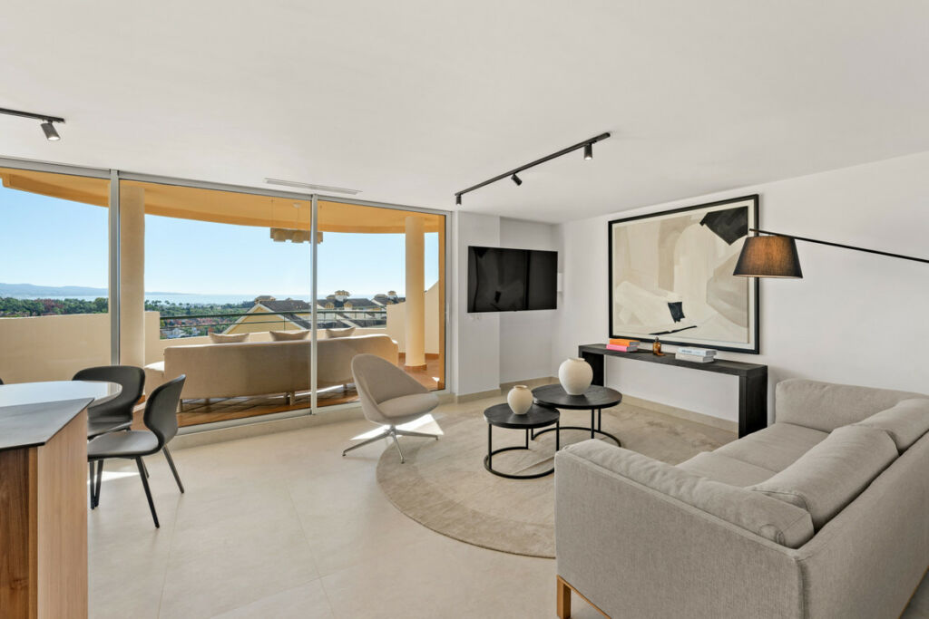 Duplex Nueva Andalucía Málaga - image 2