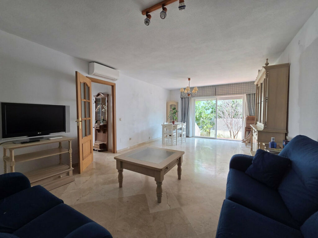 Semi-Detached House The Golden Mile Málaga - image 2