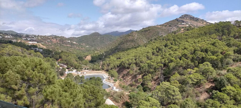 Land Benahavís Málaga - image 2