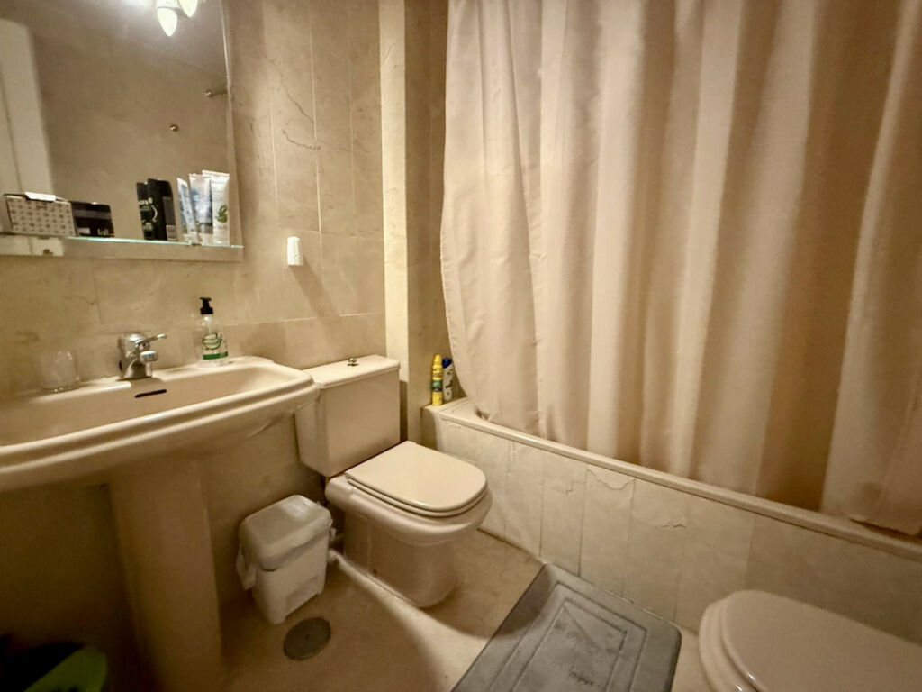 Middle Floor Apartment San Pedro de Alcántara Málaga - image 2