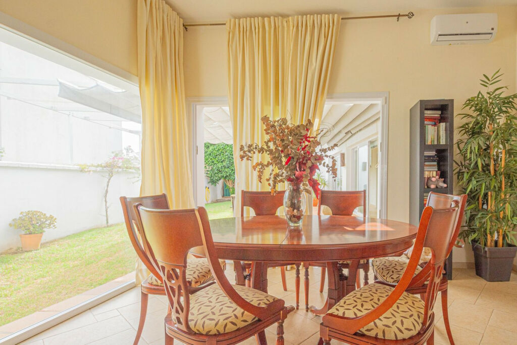 Detached Villa La Línea Cádiz - image 3