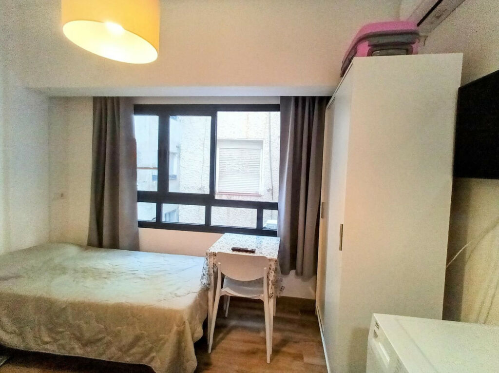 Middle Floor Studio Torremolinos Centro Málaga - image 2
