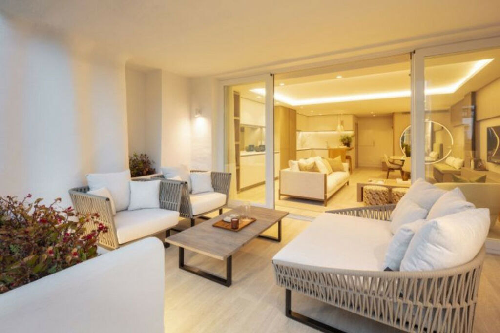 Ground Floor Apartment Marbella Málaga - image 2