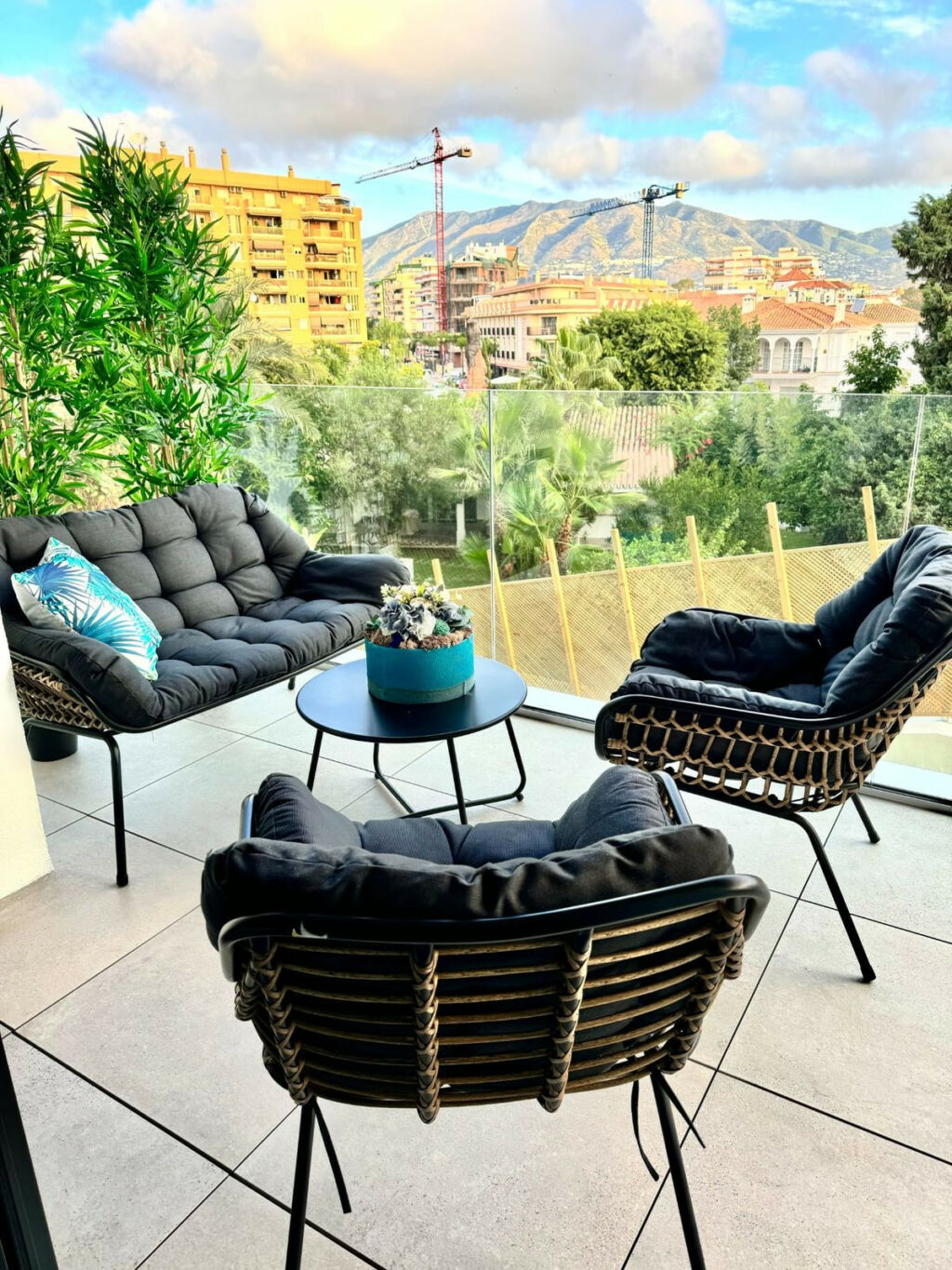 Middle Floor Apartment Fuengirola Málaga - image 20