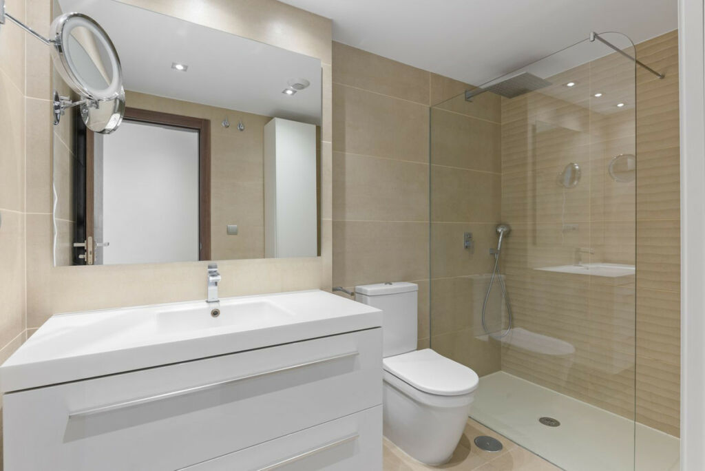 Middle Floor Apartment Marbella Málaga - image 20