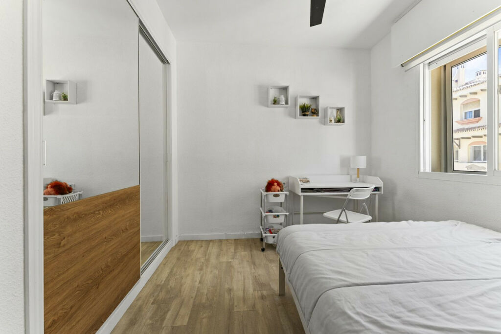 Top Floor Apartment Estepona Málaga - image 20