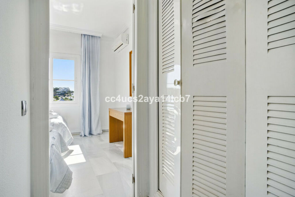Penthouse Riviera del Sol Málaga - image 20