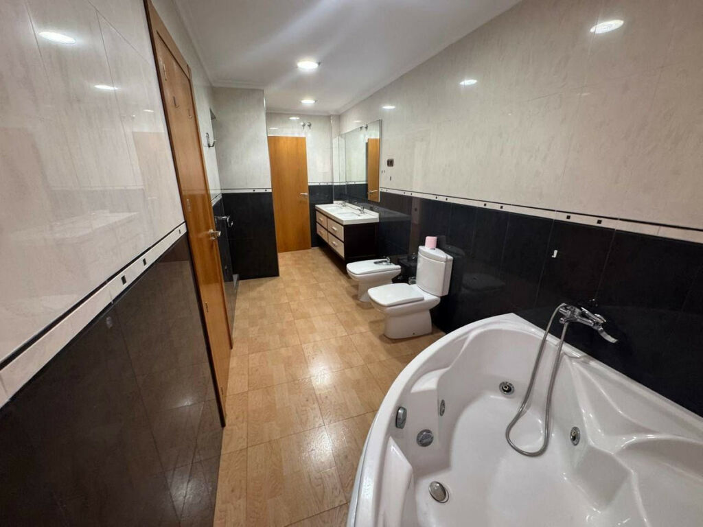 Middle Floor Apartment Torrevieja Alicante - image 20