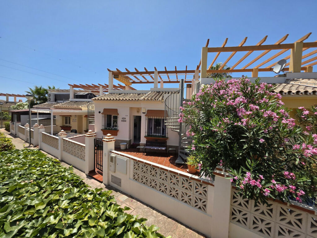 Townhouse Torrox Costa Málaga - image 20
