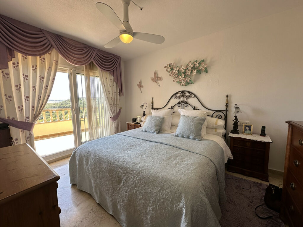 Detached Villa Villamartin Alicante - image 20