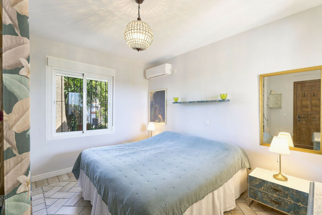 Detached Villa Fuengirola Málaga - image 20