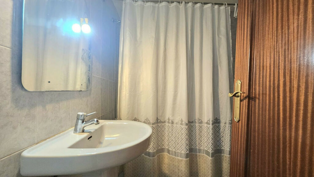 Middle Floor Apartment Fuengirola Málaga - image 20