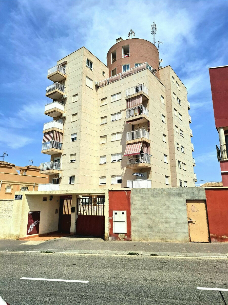 Middle Floor Apartment Torrevieja Alicante - image 20