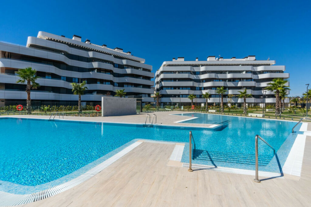 Middle Floor Apartment Torremolinos Málaga - image 20