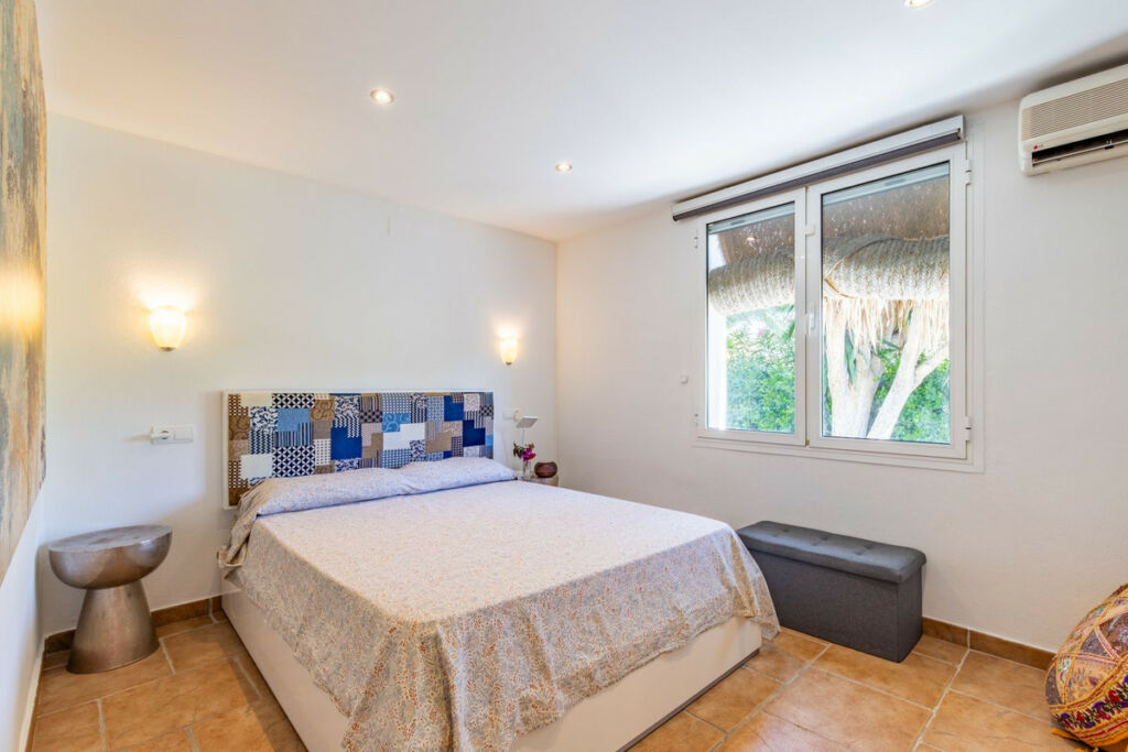 Detached Villa Benissa Alicante - image 20