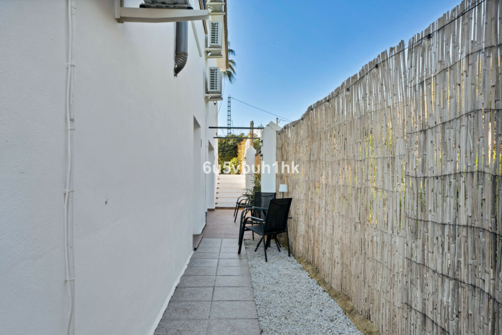Detached Villa Alhaurín el Grande Málaga - image 20