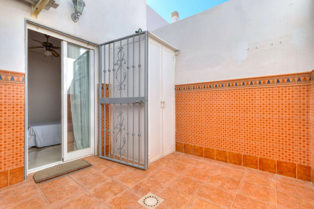 Ground Floor Apartment Fuengirola Málaga - image 20