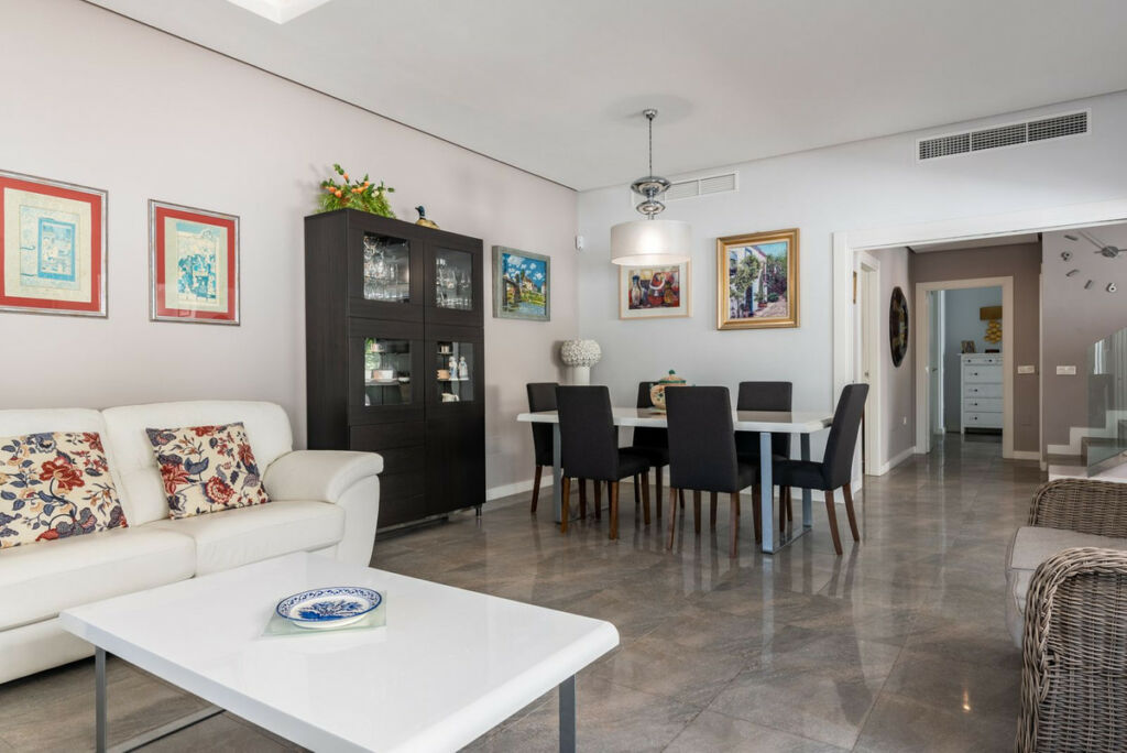 Detached Villa Marbella Málaga - image 20