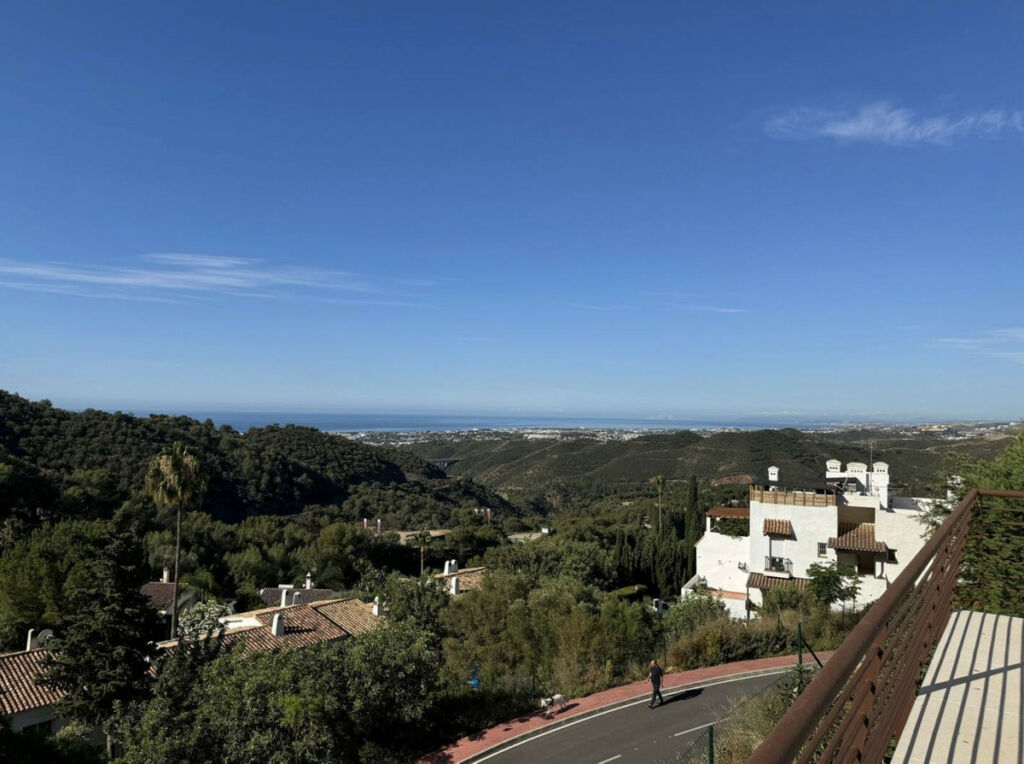 Semi-Detached House Istán Málaga - image 20