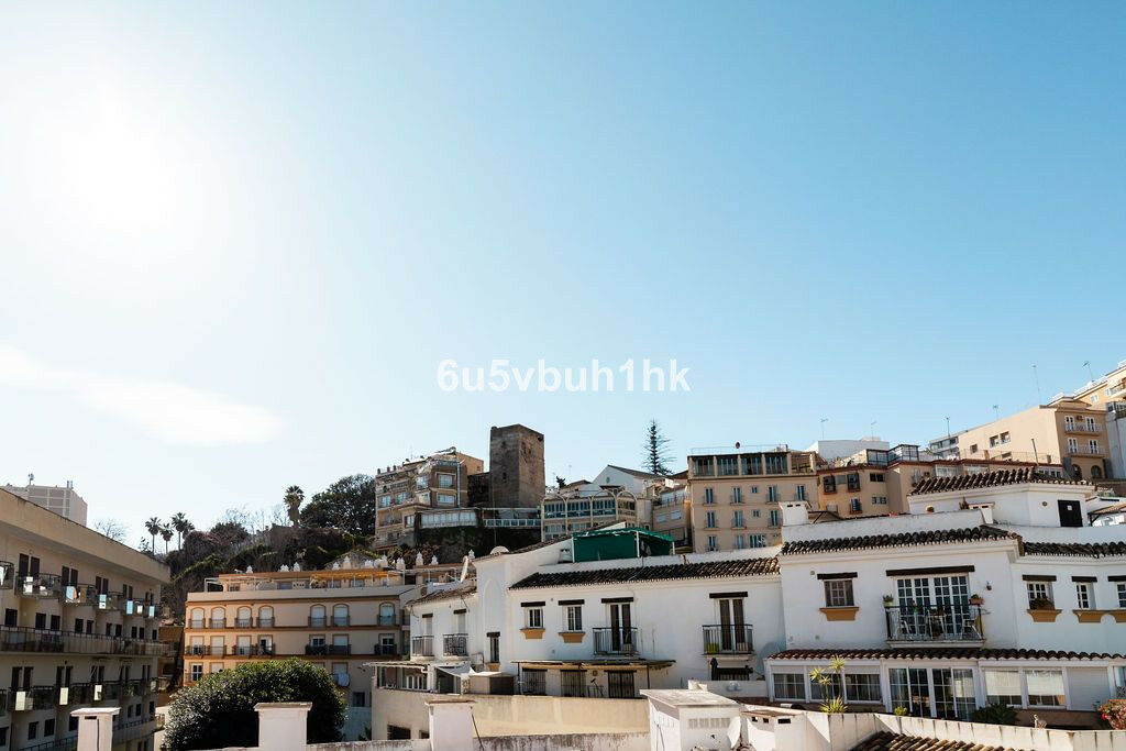 Penthouse Bajondillo Málaga - image 20