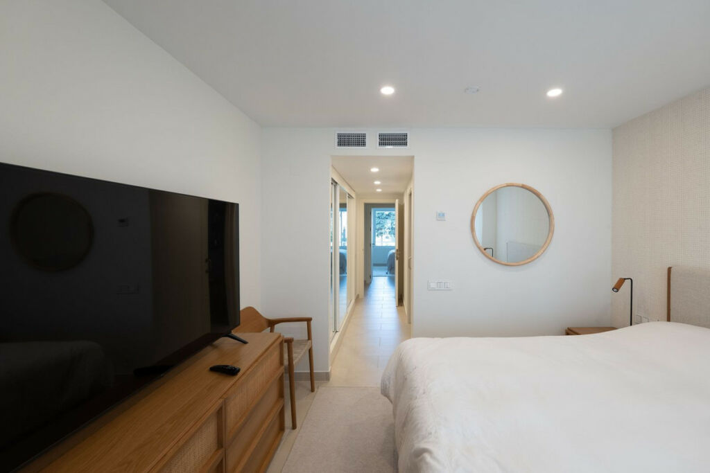 Middle Floor Apartment Estepona Málaga - image 20