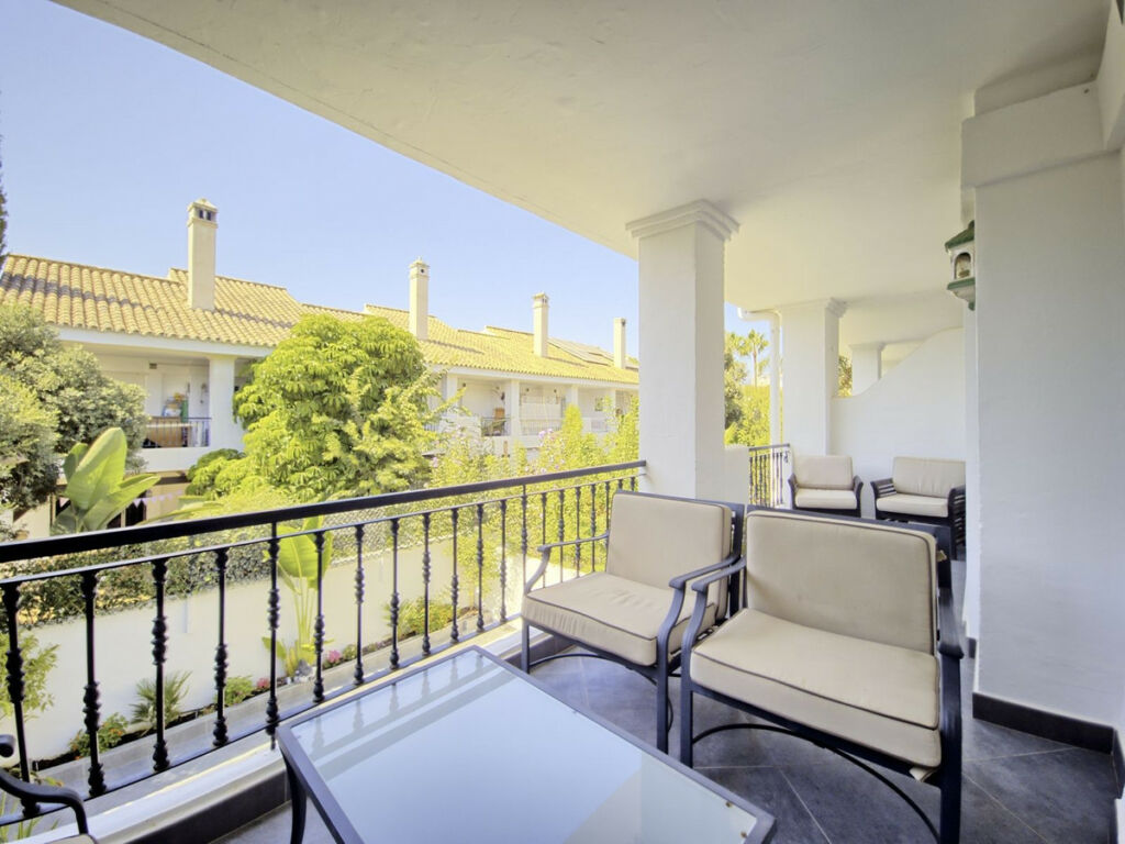 Townhouse Nueva Andalucía Málaga - image 20