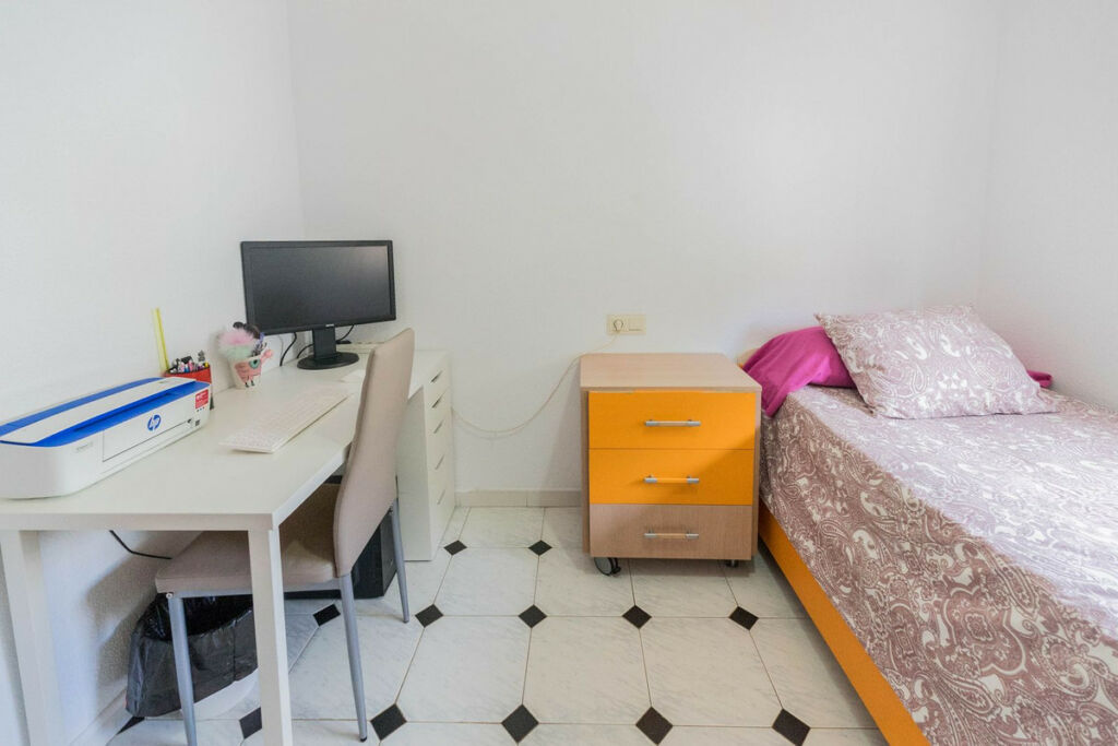 Townhouse El Coto Málaga - image 20