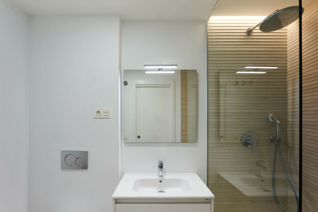 Middle Floor Apartment Estepona Málaga - image 20