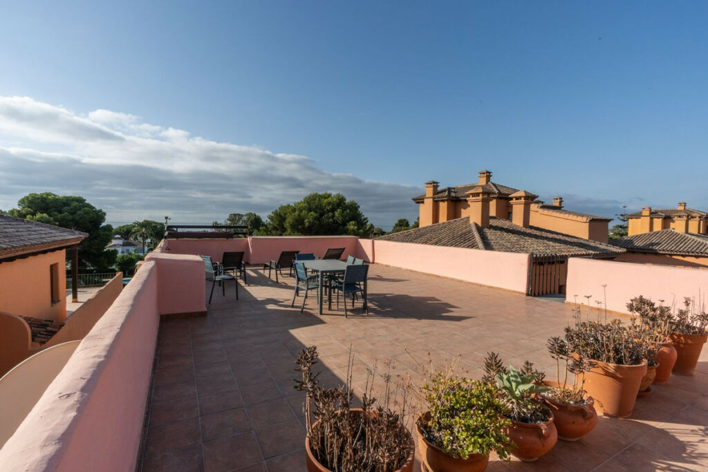 Penthouse New Golden Mile Málaga - image 20