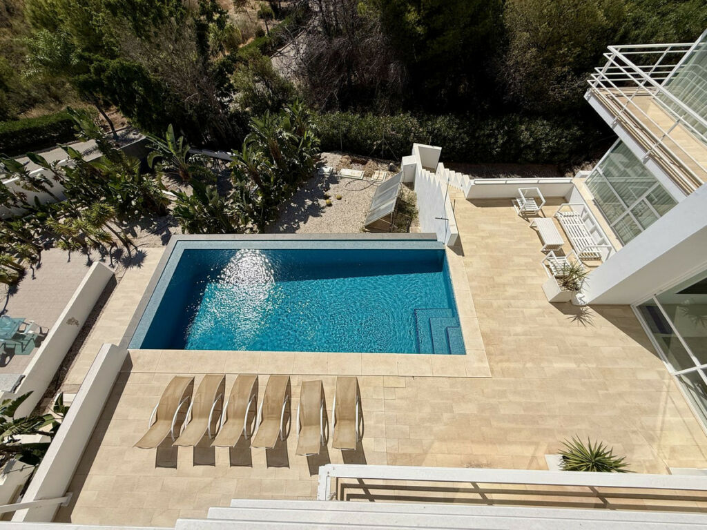 Detached Villa Valtocado Málaga - image 20