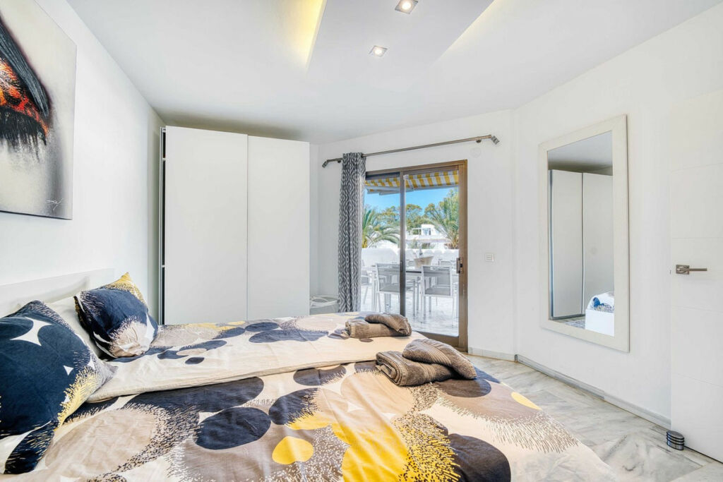 Penthouse Elviria Málaga - image 20