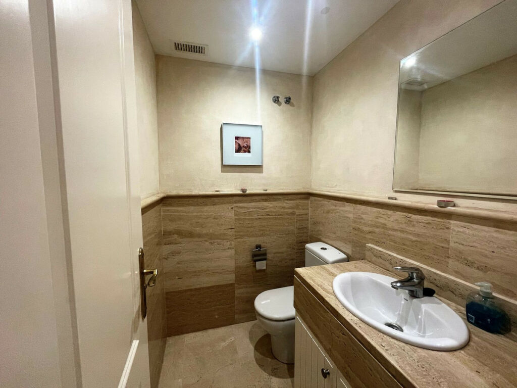 Townhouse Atalaya Málaga - image 20