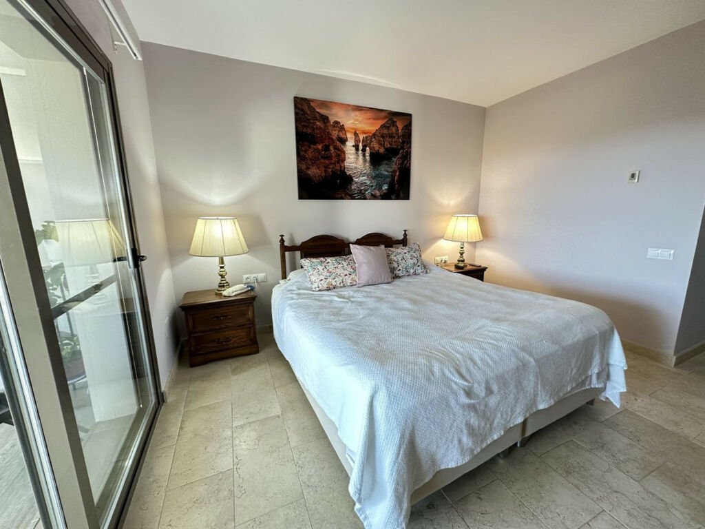 Middle Floor Apartment Casares Málaga - image 20