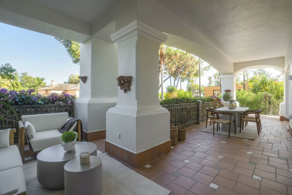 Ground Floor Apartment The Golden Mile Málaga - image 20
