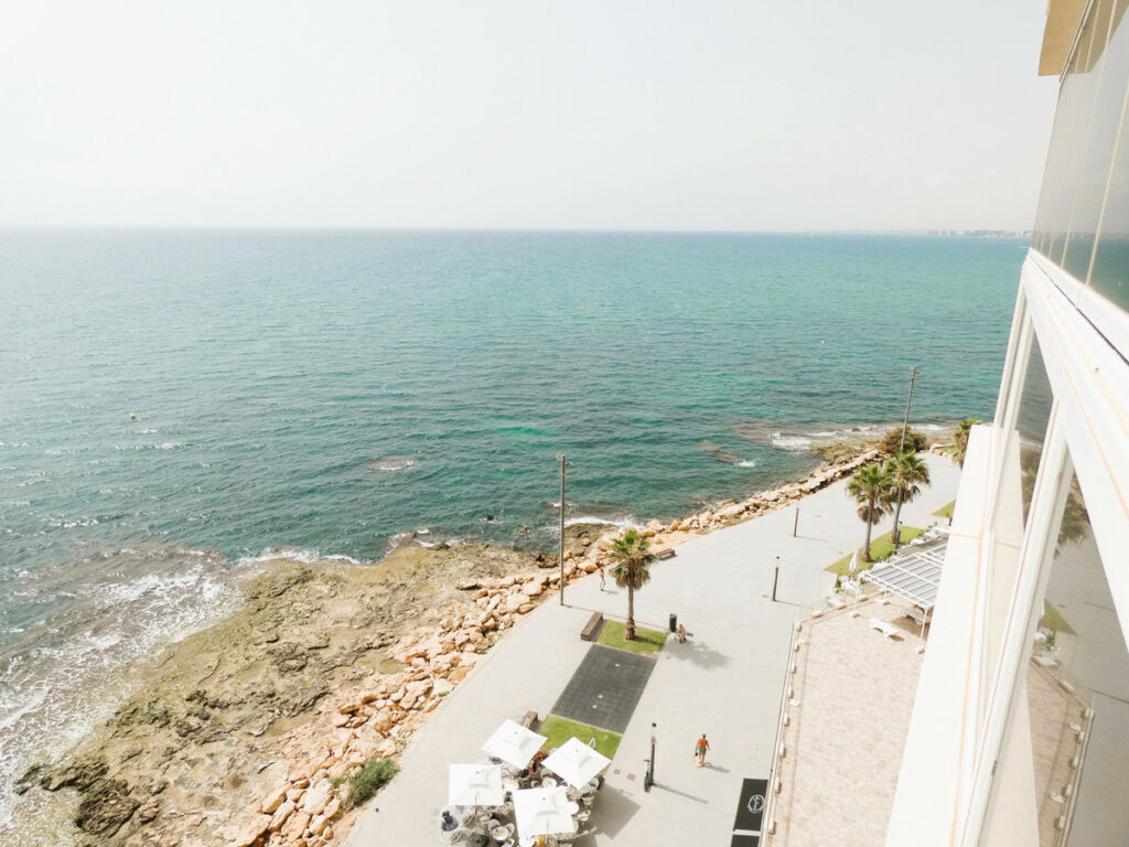 Middle Floor Apartment Torrevieja Alicante - image 20