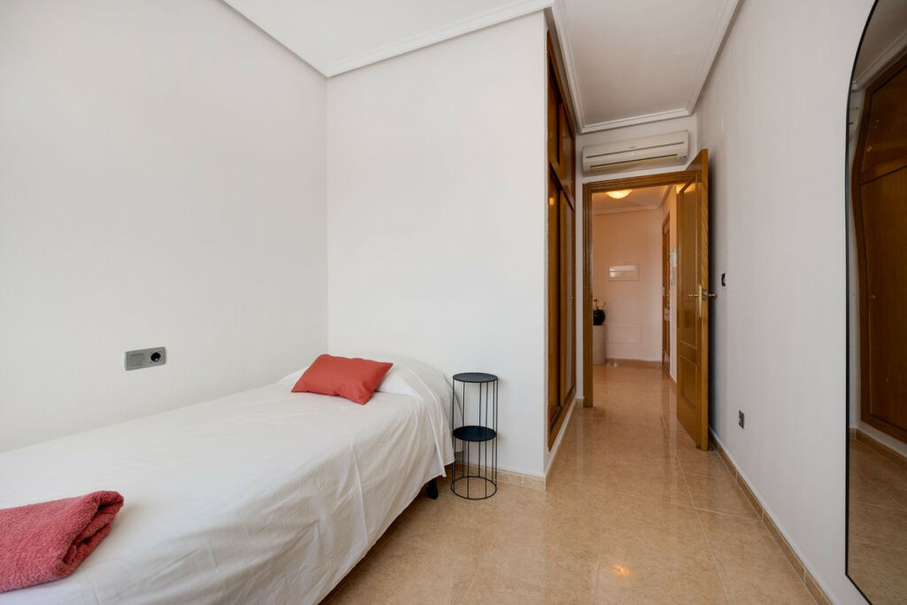 Top Floor Apartment Jacarilla Alicante - image 20