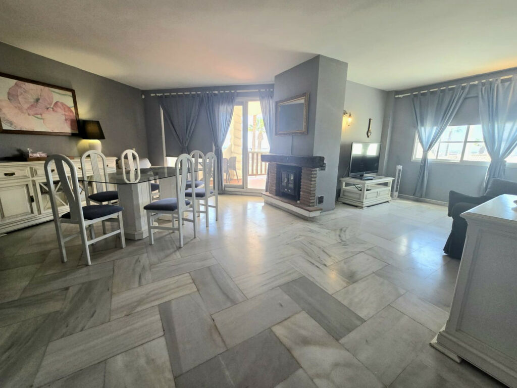 Middle Floor Apartment Benalmadena Costa Málaga - image 19