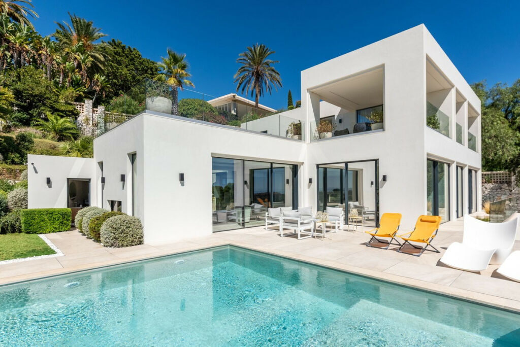 Detached Villa Río Real Málaga - image 20
