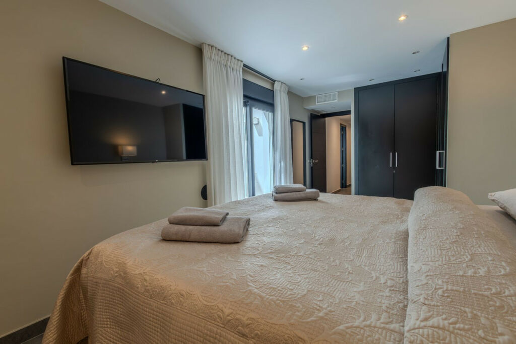 Townhouse Nueva Andalucía Málaga - image 20