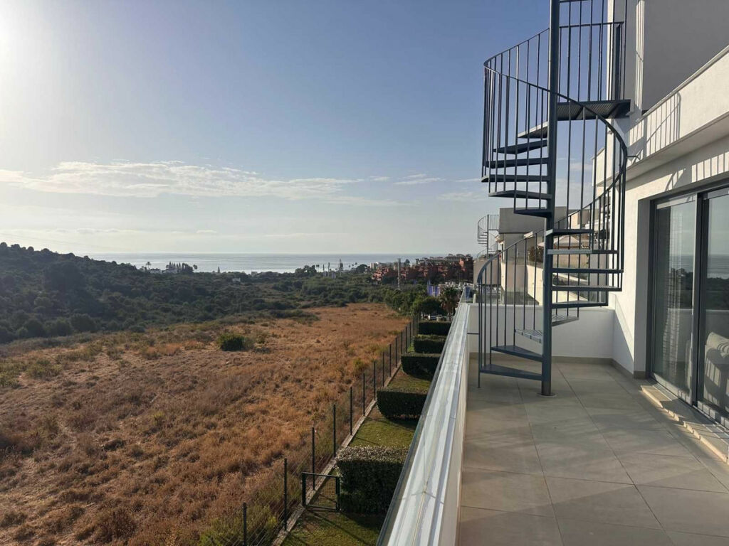 Penthouse Estepona Málaga - image 20