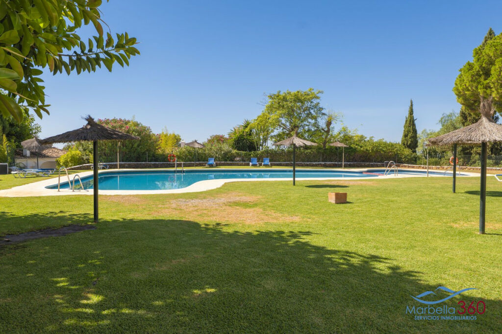 Middle Floor Apartment Altos de los Monteros Málaga - image 20