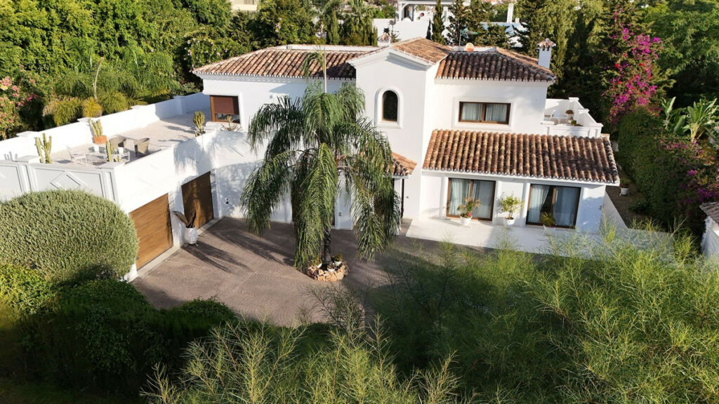 Detached Villa Atalaya Málaga - image 20