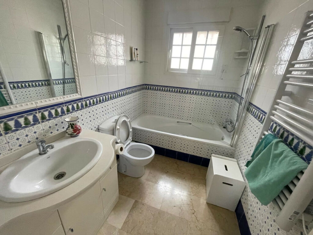 Detached Villa Playa Flamenca Alicante - image 19