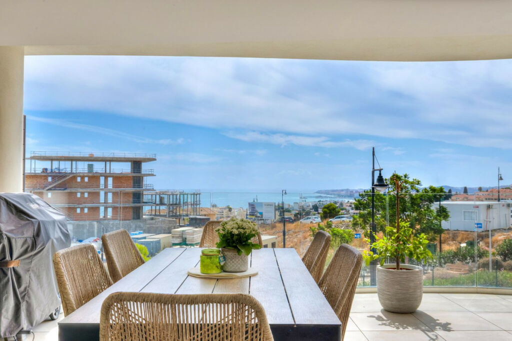 Middle Floor Apartment Fuengirola Málaga - image 20