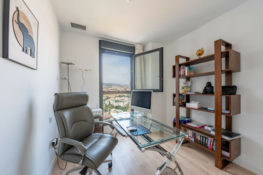 Middle Floor Apartment Málaga Málaga - image 20