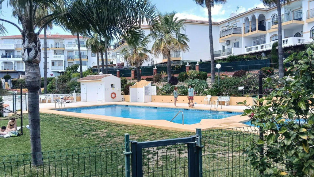 Ground Floor Apartment El Faro Málaga - image 20